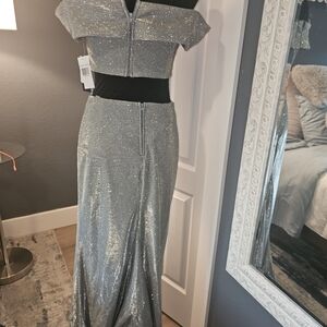 Beautiful  2 piece skirt and top